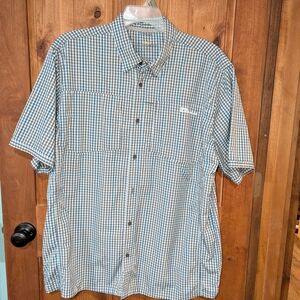 Cabela's Lightweight Blue And Gray Casual Button Down Shirt‎